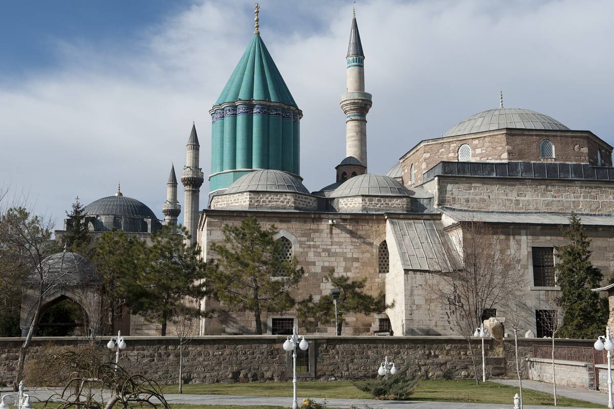 Mevlânâ Müzesi, parktan görünüm